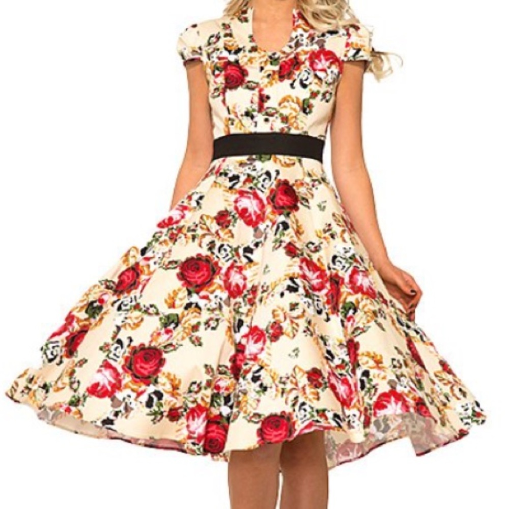 XL H&R Hearts & Roses Pixilated Floral Dress